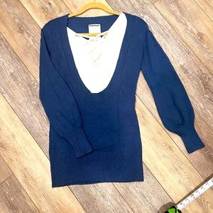 EUC Energie Y2K navy blue low cut U-neck sweater❗️medium🪷